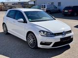 Volkswagen Golf VII R-Line TDI 150PS 1.Hand  BI-Xenon  Navi - Volkswagen Golf: TDI 150 Ps
