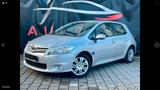 Toyota Auris 1,33-l-Dual-VVT-i - - Toyota Auris in Mainz
