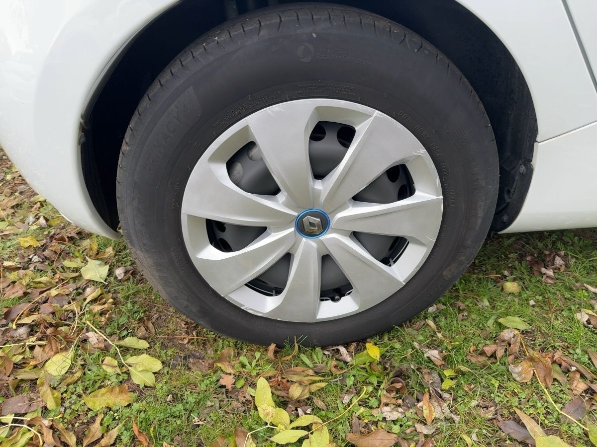 Fahrzeugabbildung Renault ZOE LIFE R110 Z.E.40 Batt-miete