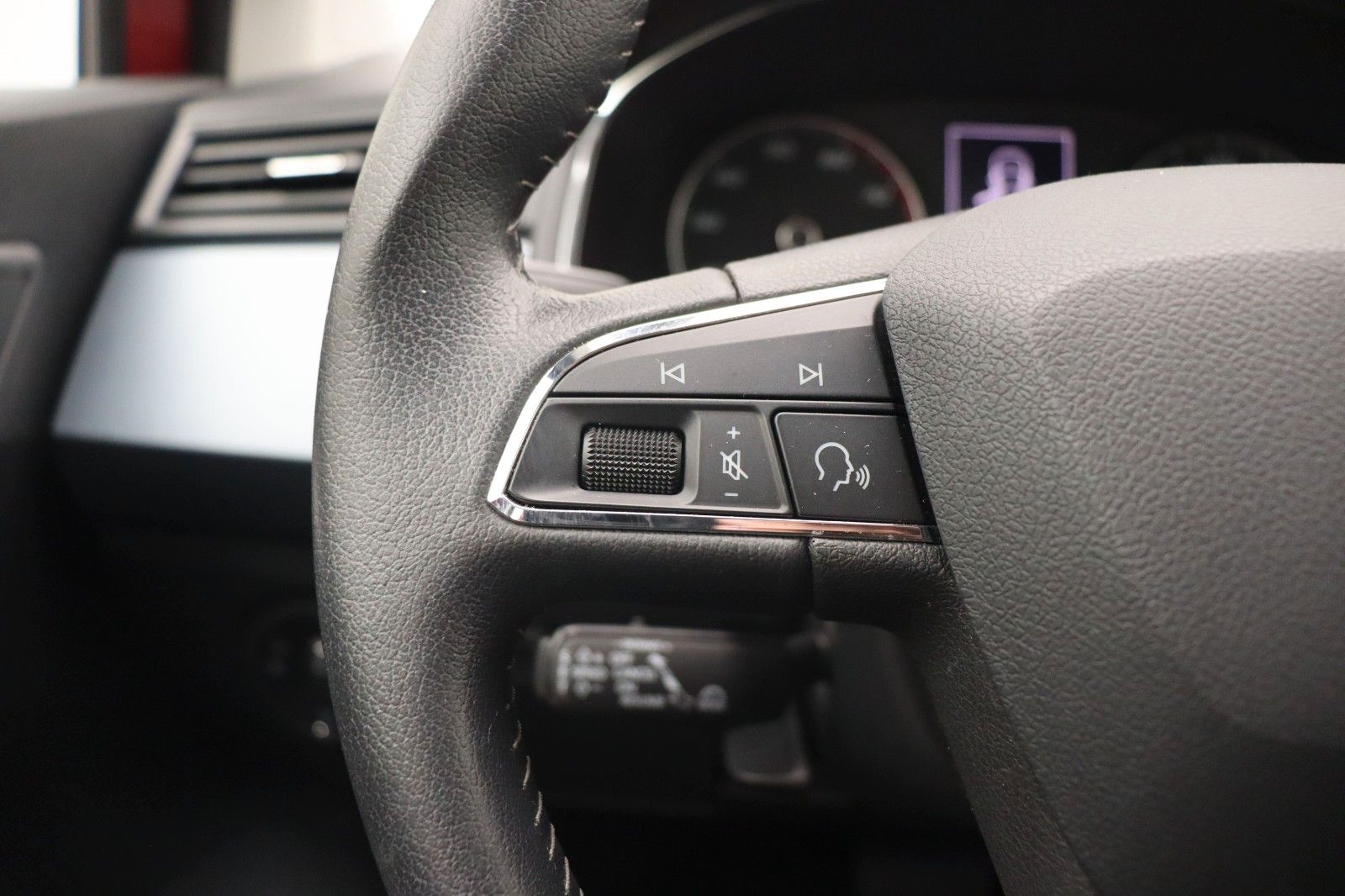 Fahrzeugabbildung SEAT Arona 1.0 TSI DSG Style Kamera ACC