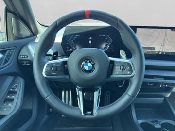 2025 BMW M235 缩略图 22
