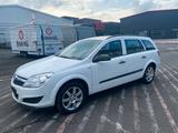 Opel Astra H Caravan Selection "110 Jahre" - Opel Astra aus 2009: Kombi