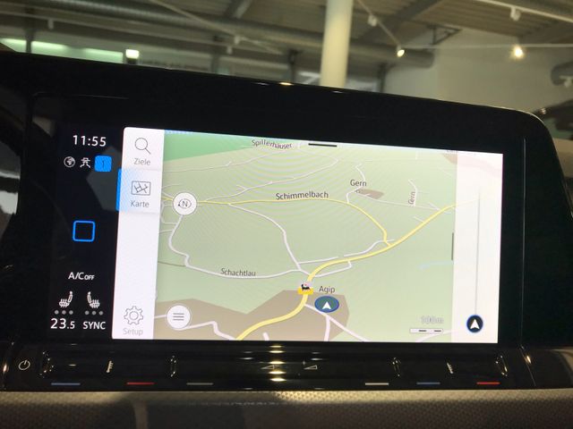 Golf VIII Active 1.5 TSI 6-Gang*NAVI*SHZ*DAB+*