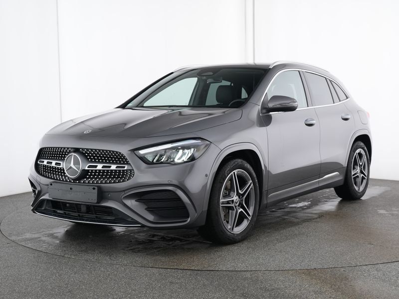 Image of Mercedes-Benz GLA 220