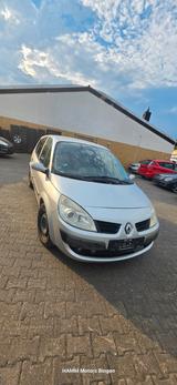 Renault Scenic II Grand Exception - Renault Scenic Exception mit Diesel-Antrieb