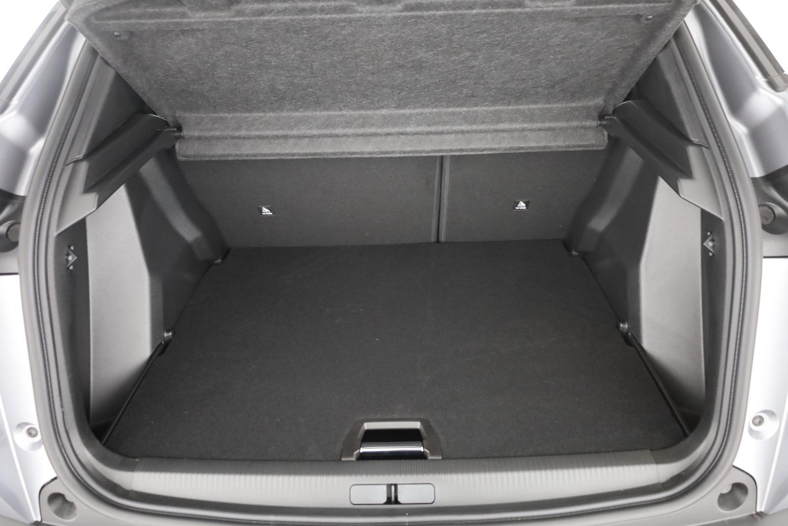 Peugeot 2008 GT 1.2 Hybrid 145 Aut. LED ACC Navi