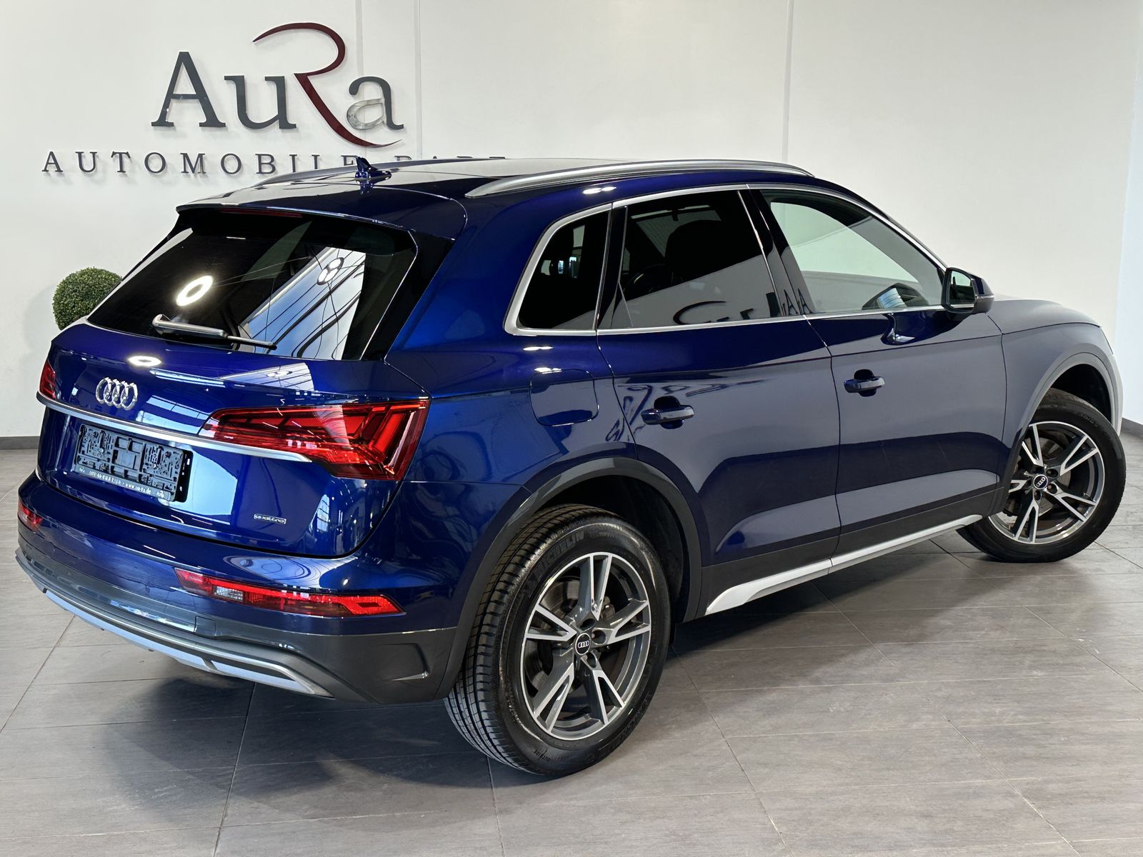 Fahrzeugabbildung Audi Q5 40 TDI Qu Advanced NAV+MATRIX+PANO+B&O+HUD+SH