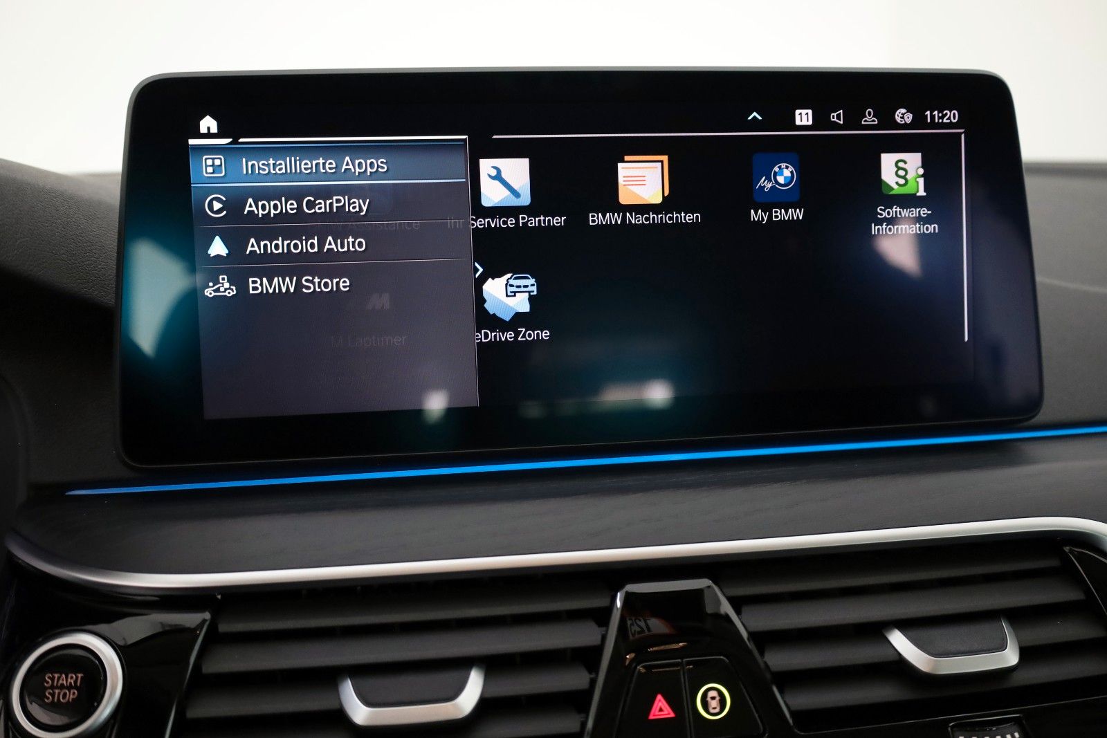 Fahrzeugabbildung BMW 530e xDrive Touring Leder,Navi,LED,HUD,Panorama