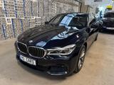 BMW 750 Baureihe 7 Lim 750 L i xDrive *Lang Version* - BMW in Duisburg