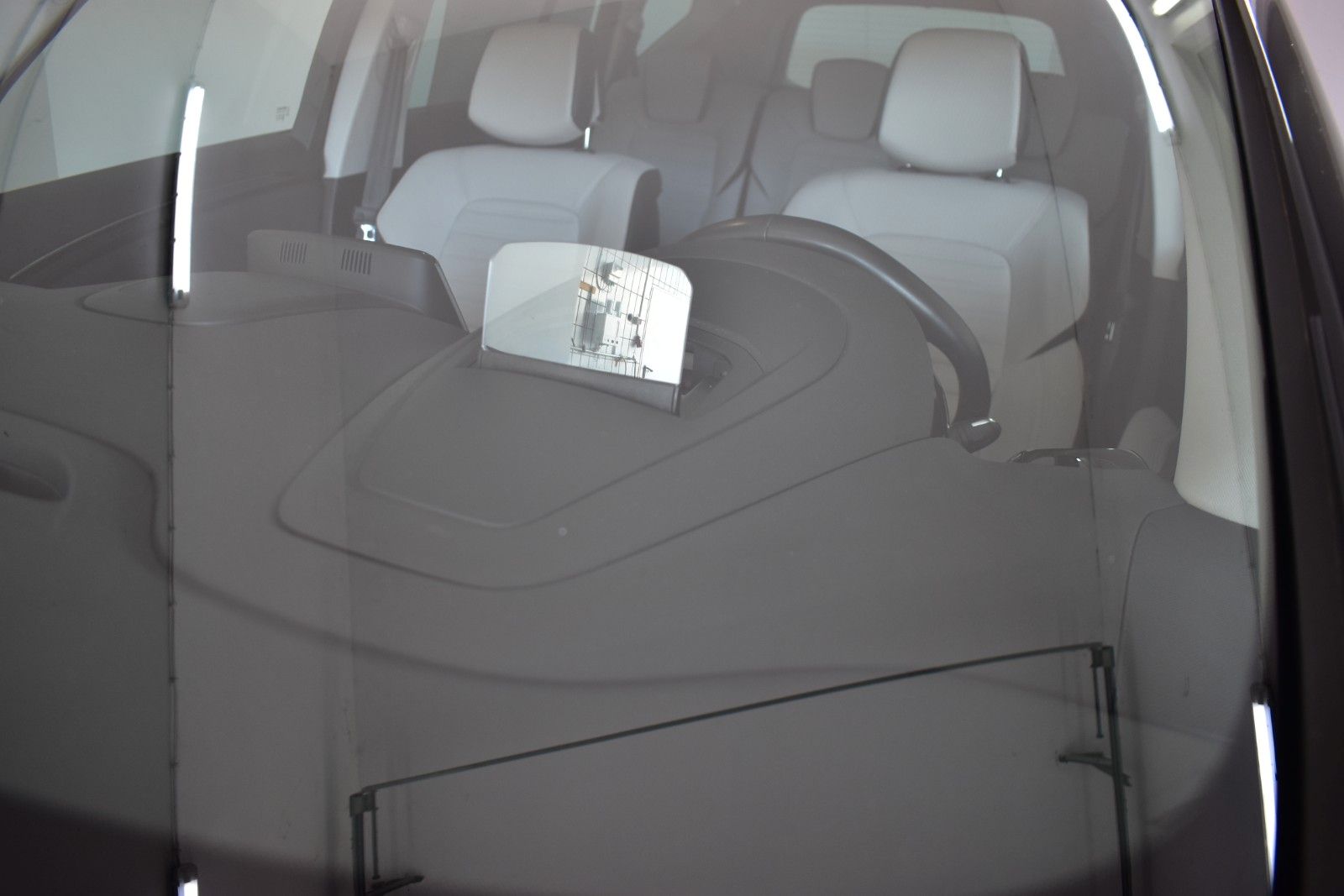 Fahrzeugabbildung Renault Espace V Limited,Leder,Navi,ACC,Headup,Pano.+WR