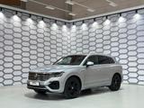 Volkswagen Touareg R-Line 4Motion Pano*HuD*Cam*FULL*TOP* - VW Touareg Gebrauchtwagen in Berlin