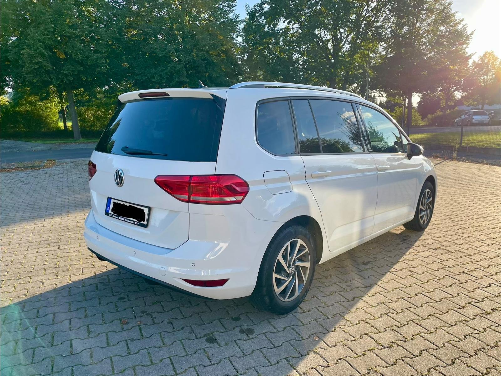 Volkswagen Touran 1.5 TSI DSG UNITED / AU+HU Neu, миниатюра 4