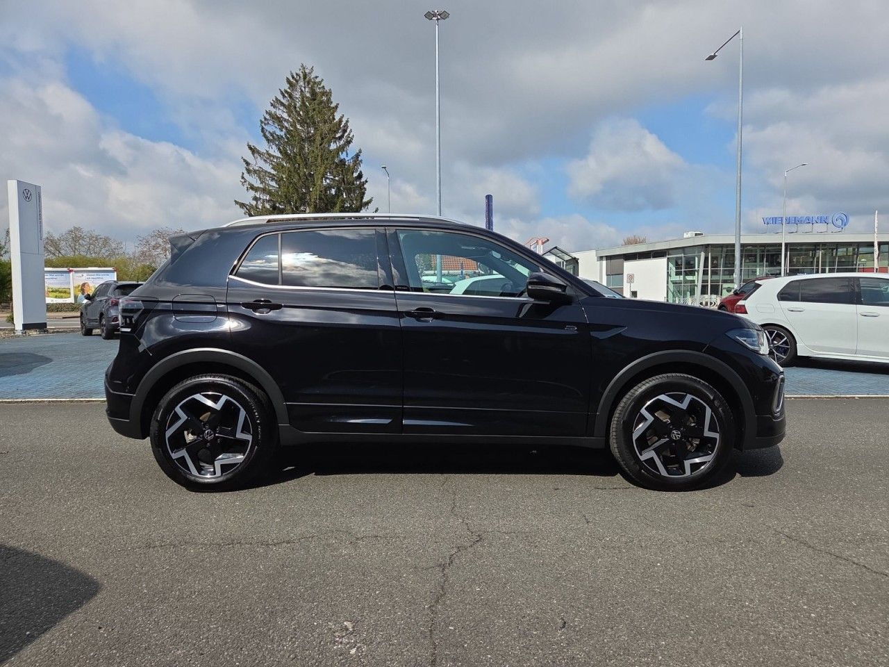 Volkswagen T-Cross 1.5 R-line Navi RFK ACC Side Klima foto 3