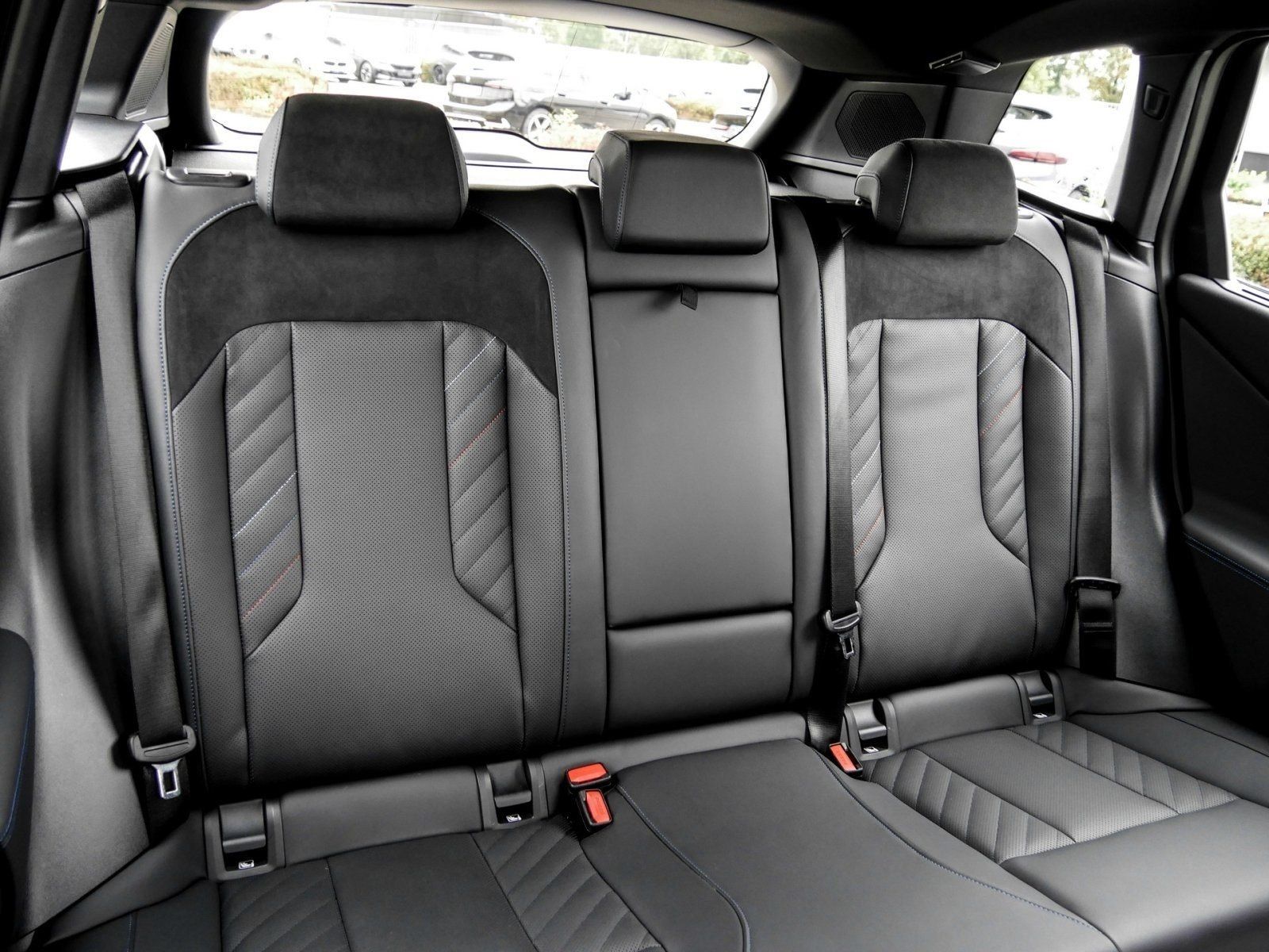 BMW X3 xDrive30e M Sport ACC AHK 360°KAM RFK NAVI foto 4