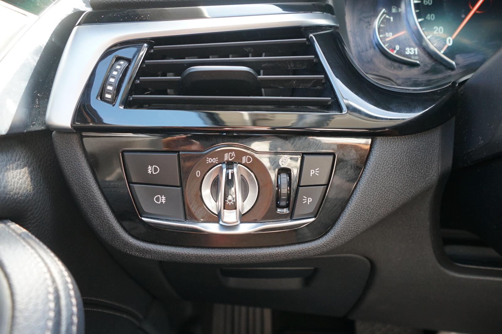 BMW 530i Touring Sport Line Aut. |LED| |AHK| |EURO6|