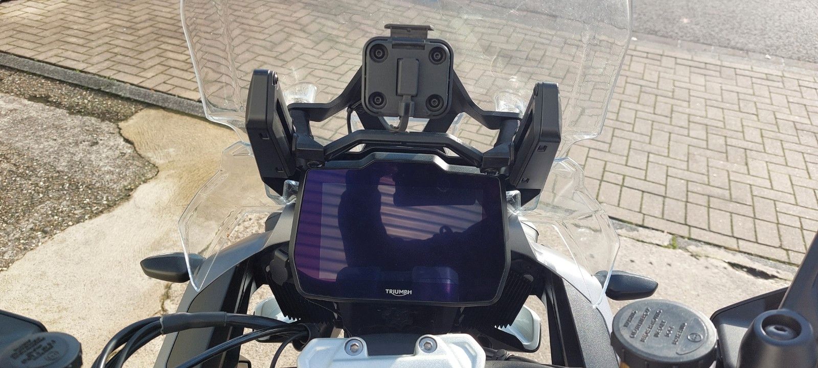 Fahrzeugabbildung Triumph Tiger 1200 GT Explorer  Neuz. + Zub