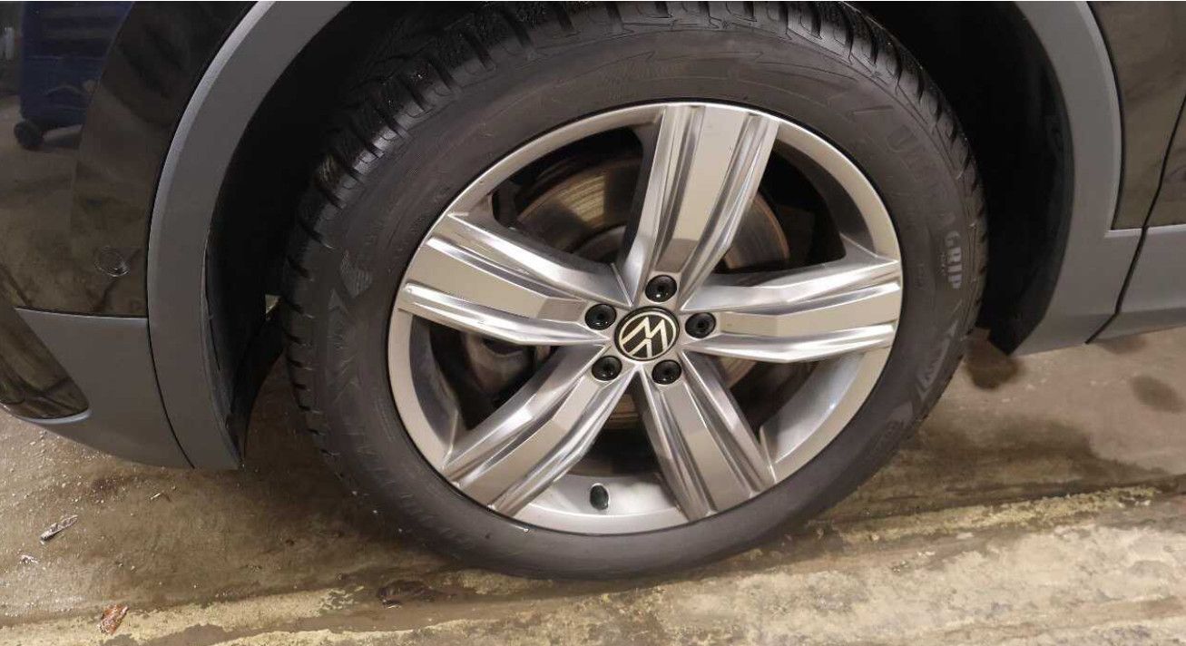 Fahrzeugabbildung Volkswagen Tiguan Allsp 2.0 TSI 4Mot LED+/ACC/VIRTU/HUD/AHK