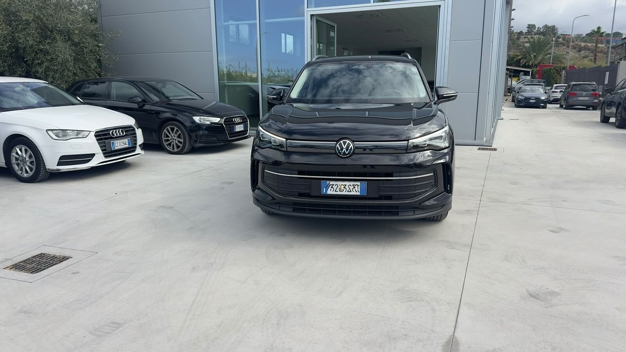Other Volkswagen Tiguan 2.0 TDI 150 CV DSG Edition Plu imagem 2