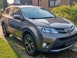 Toyota Auto zu verkaufen RAV 4 2.2. - Toyota RAV 4 in Kiel