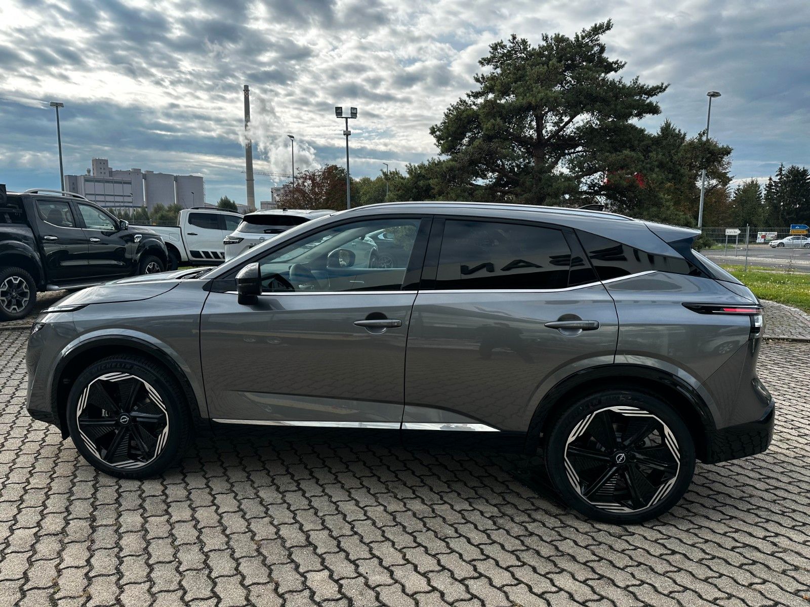 Fahrzeugabbildung Nissan Qashqai Tekna+ Leder/Pano/Navi/Bose