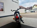 Royal Enfield Classic 350 - ROYAL ENFIELD CLASSIC 350