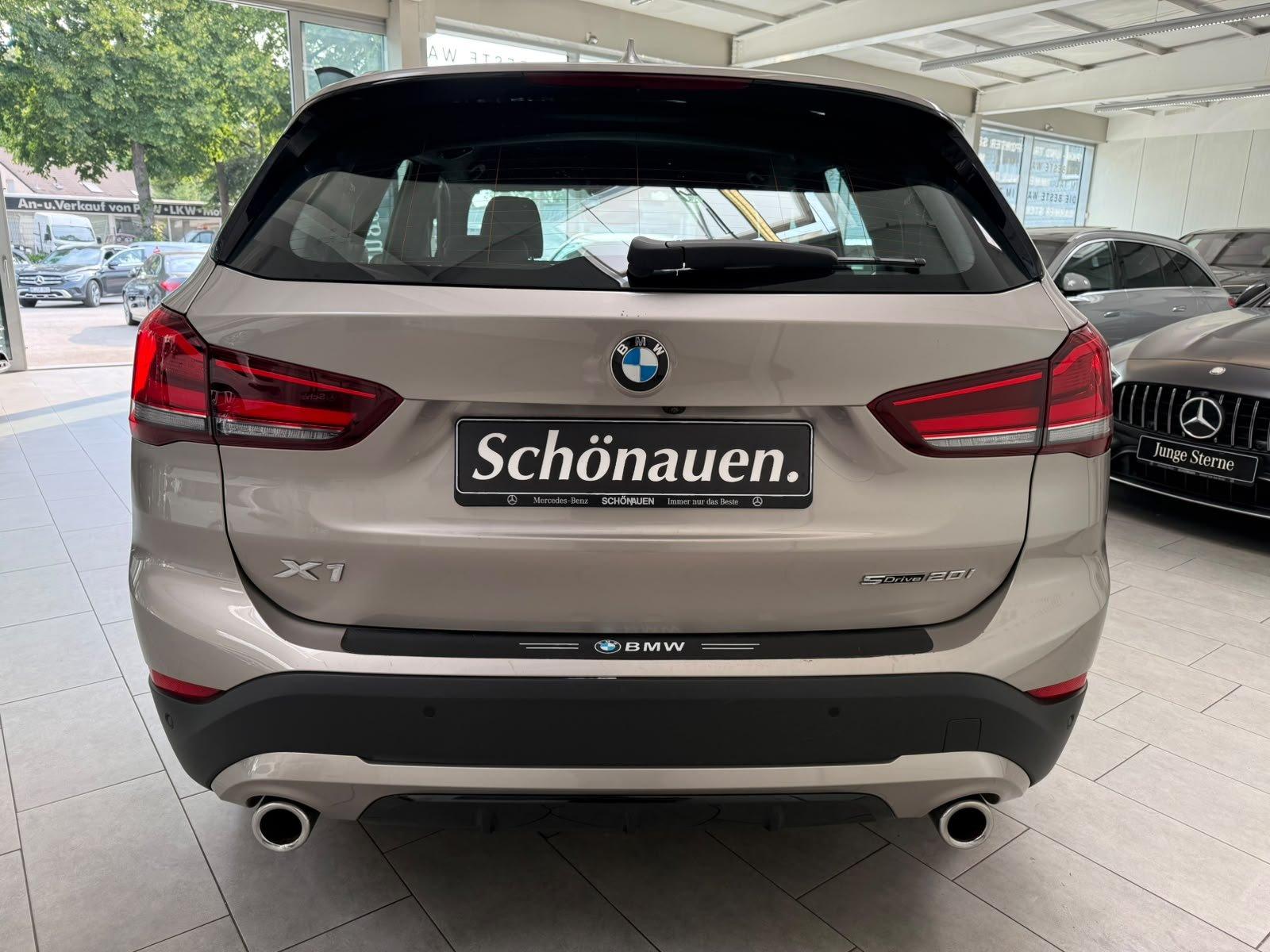 BMW X1 sDrive20i Sport Line AHK+KAMERA+ACC+PDC+NAVI, миниатюра 5