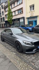 Mercedes-Benz C 63 AMG Mercedes-AMG C 63 Autom. Mercedes-AMG - Mercedes-Benz C 63 AMG: Coupé