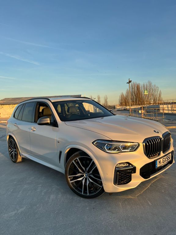 BMW X5 M50