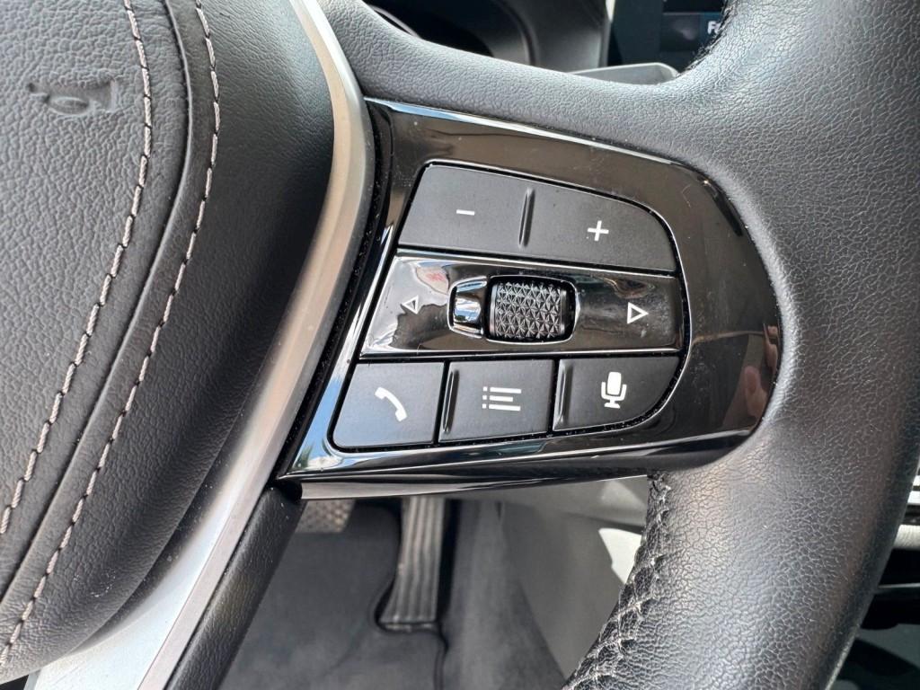 BMW 520 e Aut. Luxury Line *1.Hand*, миниатюра 10