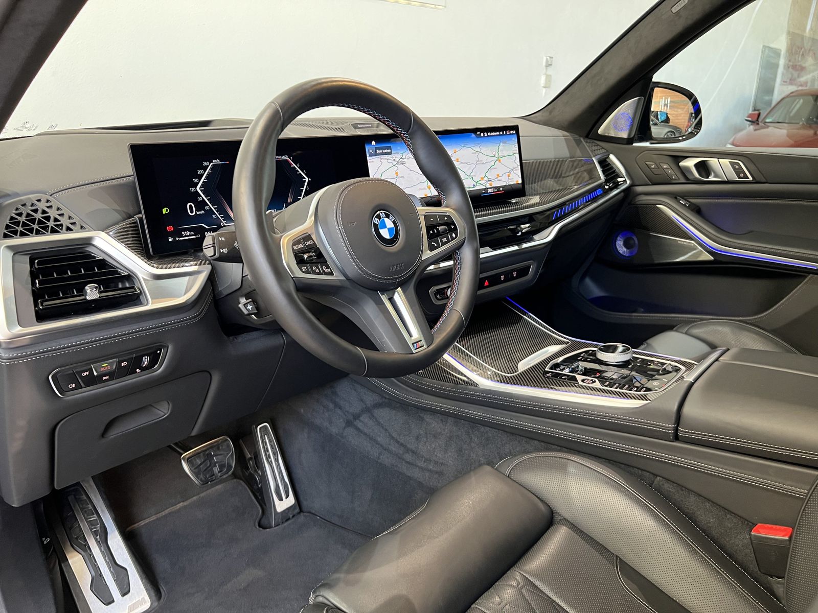 Fahrzeugabbildung BMW X7 M60i xDrive B&W Surround Sky Lounge