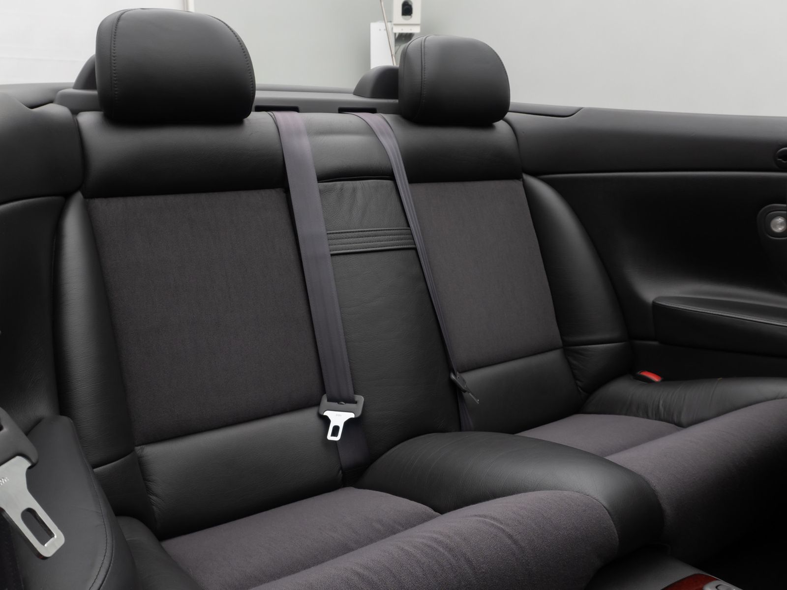 Fahrzeugabbildung Volvo C70 2.0T Cabriolet Lordos HiFi Tempomat Sportsit