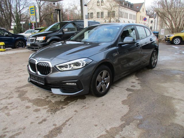 BMW 116 d Lim.  Advantage Head-up-display/8FACH