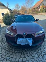 BMW i4 eDrive40 - - BMW i4 von privat