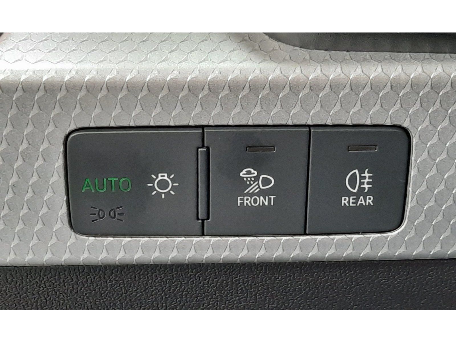 Fahrzeugabbildung Audi A1 Sportback 30 TFSI S-line *Cam*LED*PDC*Navi*