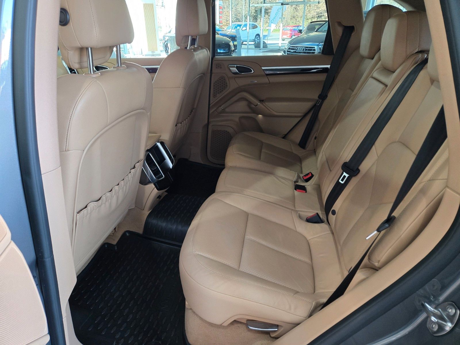 Fahrzeugabbildung Porsche Cayenne Diesel