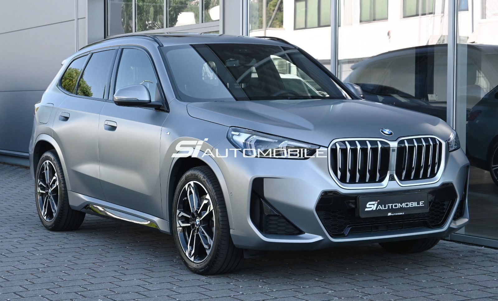 Fahrzeugabbildung BMW X1 xDr23d M SPORT °ACC°AHK°HUD°HK°MEMO°PANO°360°