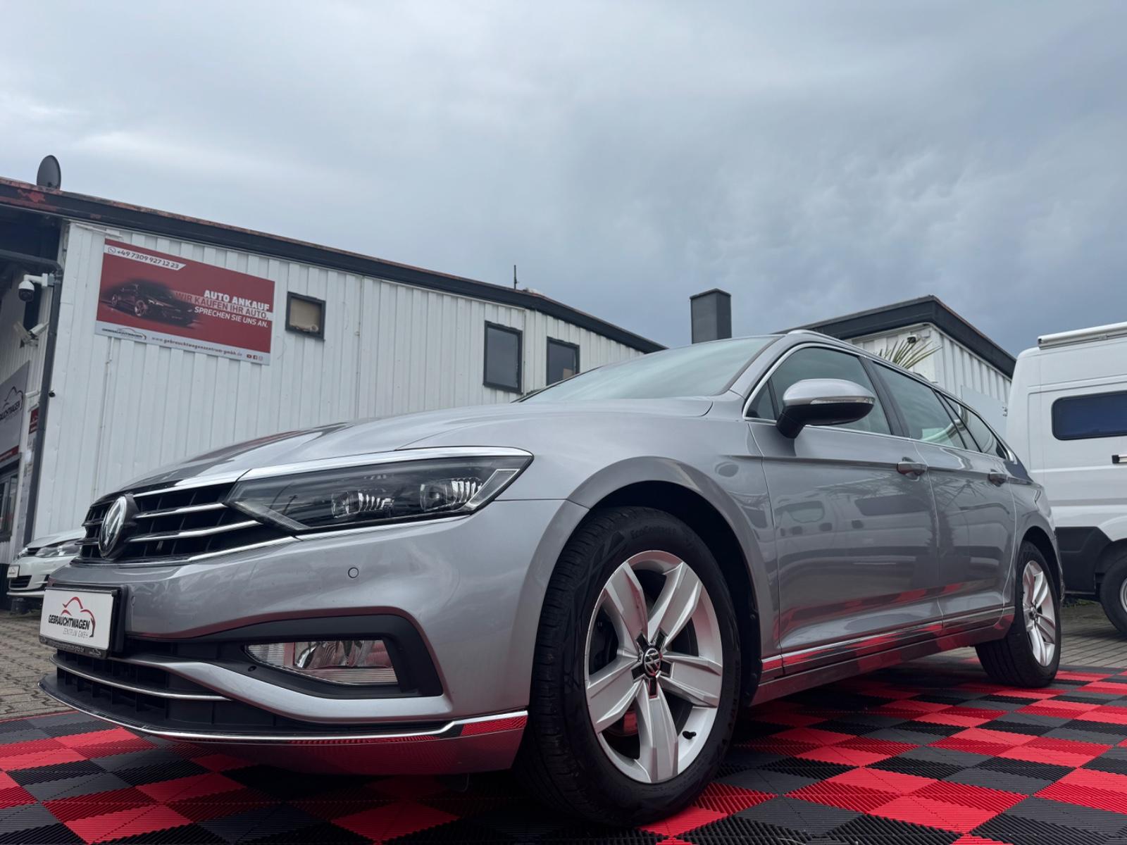 Volkswagen Passat 2,0 TDI Variant Elegance*IQ.Light*Kamera*