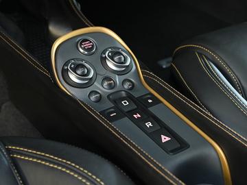 2016 Mclaren 570S 照片 10