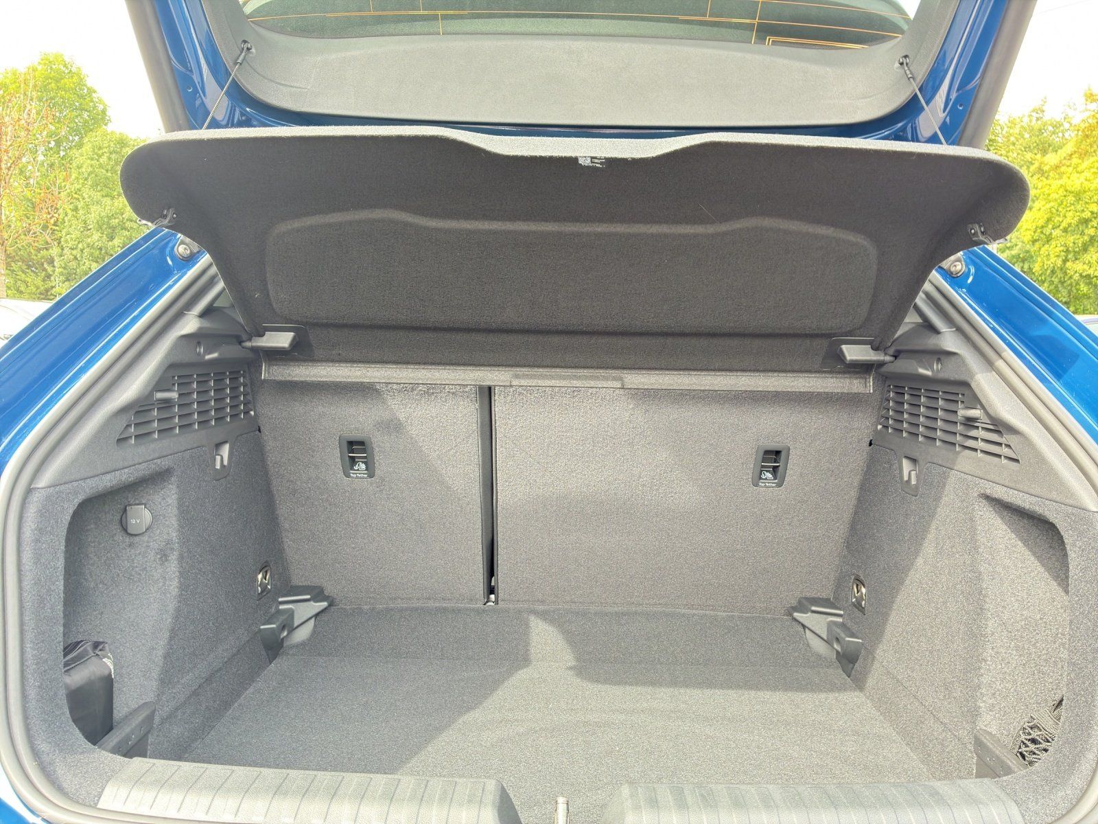 Fahrzeugabbildung Audi A3 Sportback 1.5 TFSI S-Line 360,Kamera,LED,SHZ