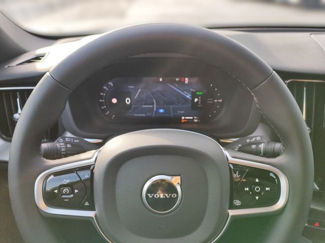 VOLVO XC 60 (Bild 18 von Array)