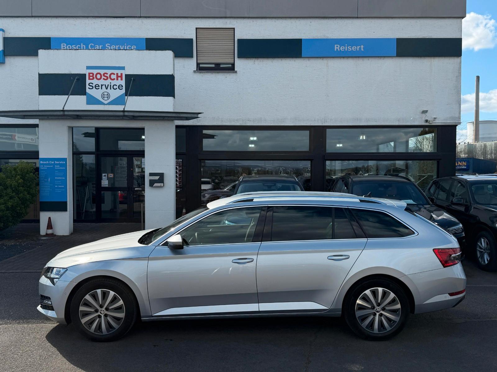 Skoda Superb DSG*StdHzg*AHK*Amundsen Paket*Top Family!