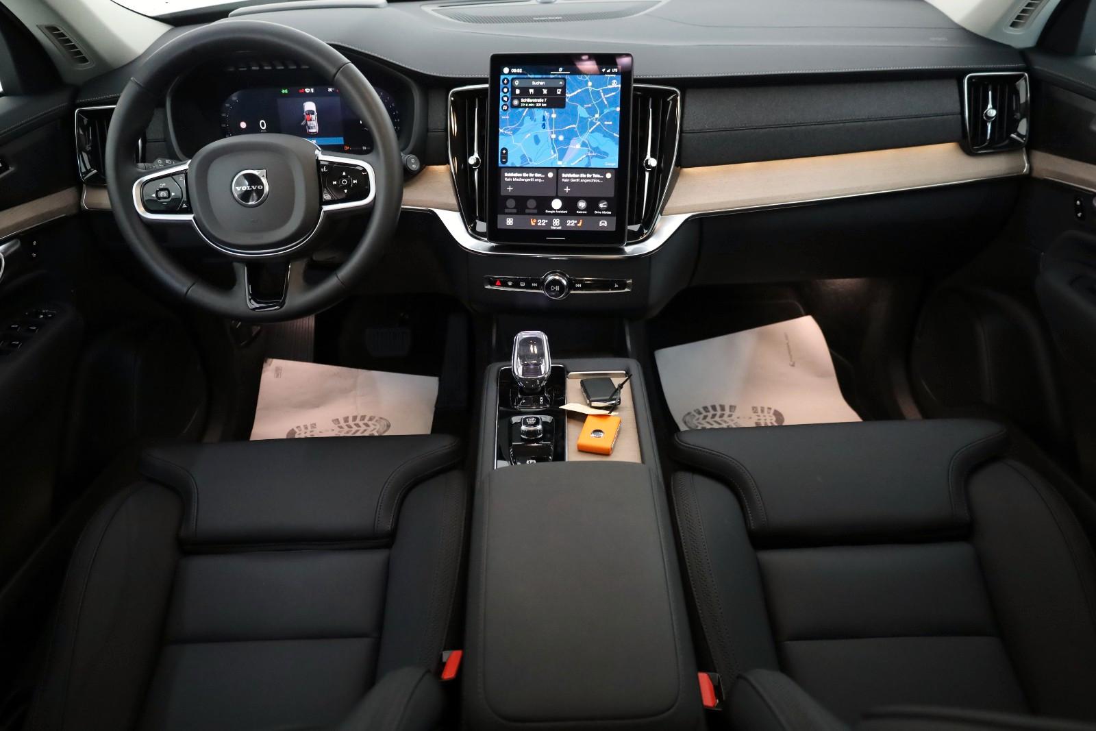 Volvo XC90 Plus Bright AWD,7Sitz,4xSH,360°,HUD,ACC,AHK