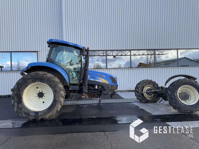 New Holland T6070