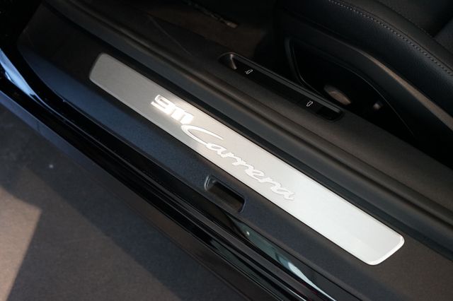 Porsche 992.2 Carrera Cabriolet | Sportabgasanlage | 21"