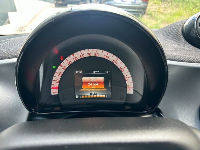 Smart ForFour *SitzH*Navi*PDC*Rückfahrkamera*