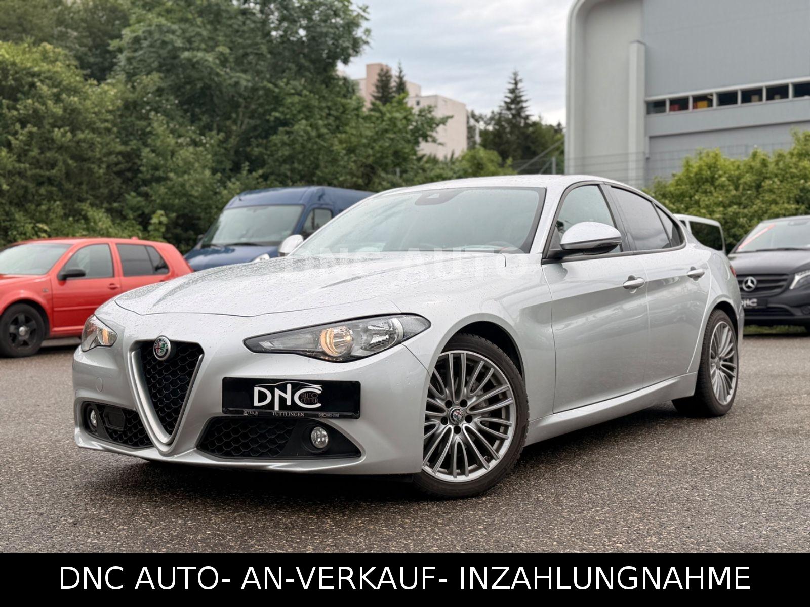 Alfa Romeo Giulia /Voll Scheckheftgepflegt/NAVI/SHZ