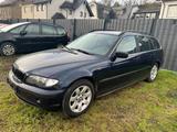 BMW 320i touring-Automatikgetriebe - BMW 320 aus 2002: Kombi