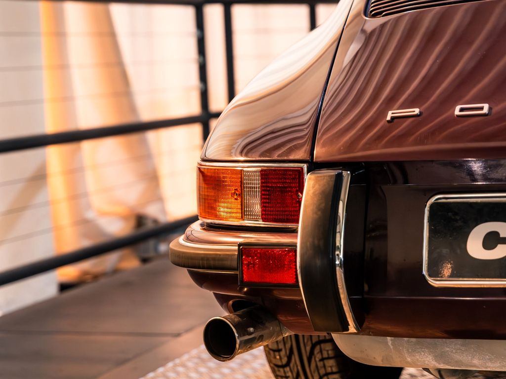 PORSCHE 911 1973