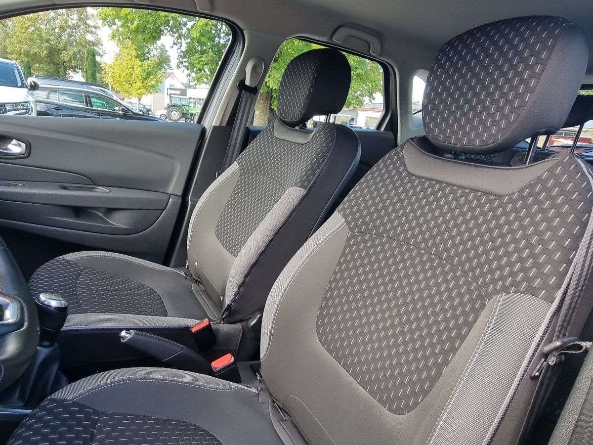 Fahrzeugabbildung Renault Captur Intens TCe 90