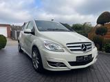 Mercedes-Benz B 180 CDI -REIFEN NEU-1.670€ Rech.-NAVI-SHZ - Mercedes-Benz B 180 in Osnabrück